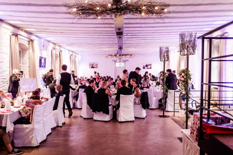 Ketschauer Hof | Hotel & Restaurant, Hochzeitslocations Deidesheim, Kontaktbild